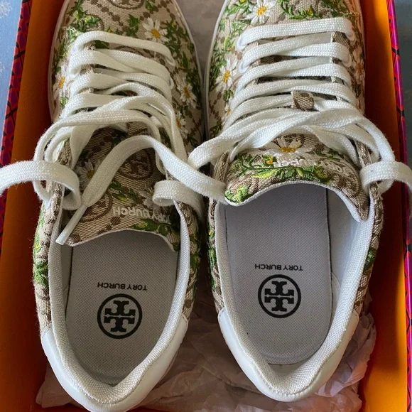 Tory Burch embroidered “Howell Court”jacquard canvas with leather trim sneaker - Picture 4 of 4